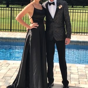 Black sherri hill, 5'4" worn once.